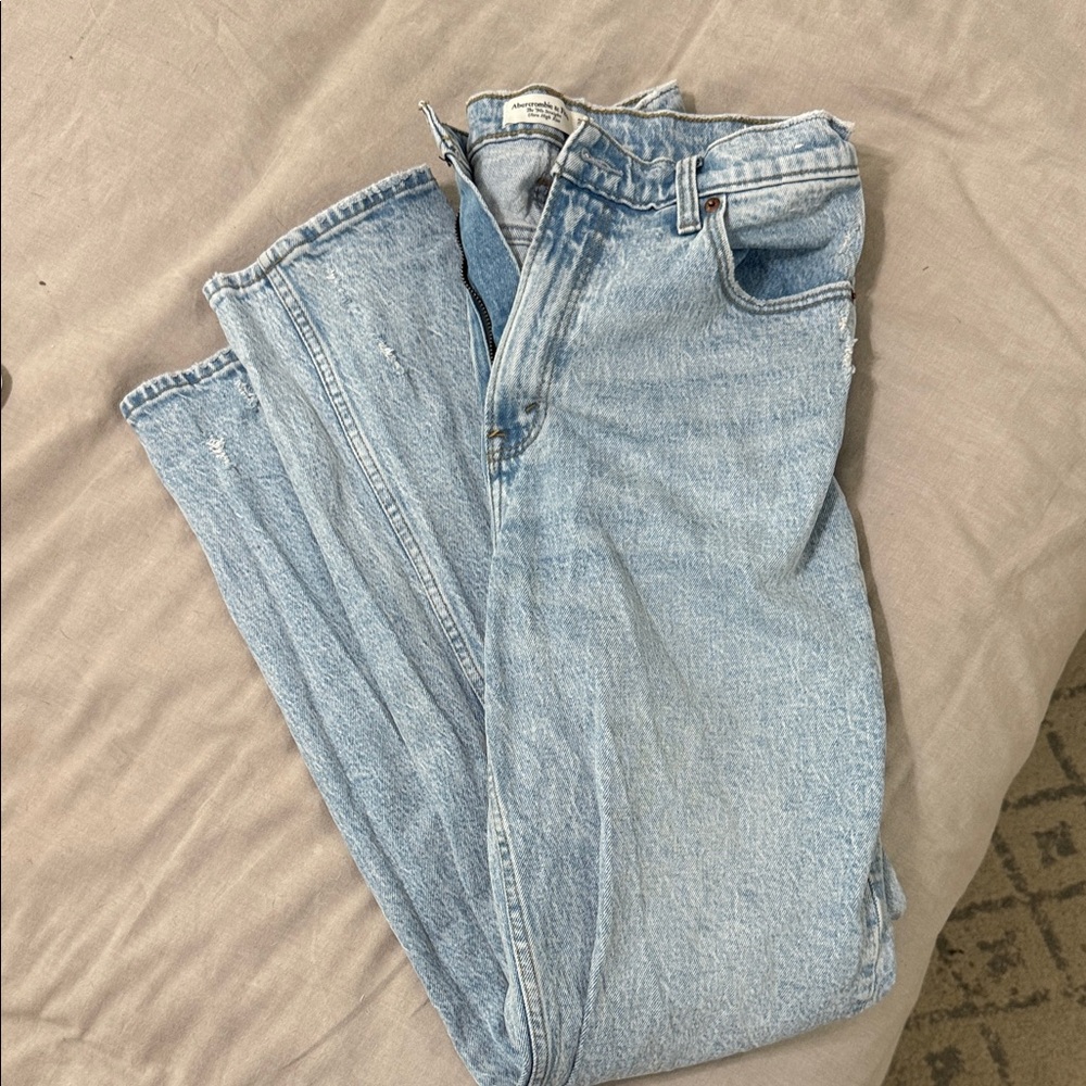 Abercrombie & Fitch Light Blue Straight Men's Jeans